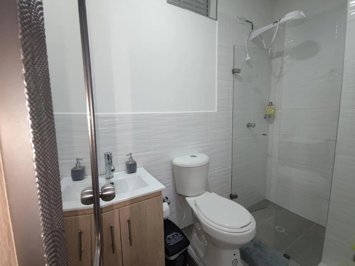 Sirius Apartahoteles Medellín Vendégház
